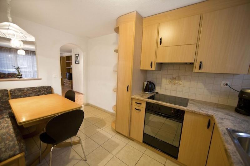 Haus Perelia C Apartment เซอร์แมท ภายนอก รูปภาพ